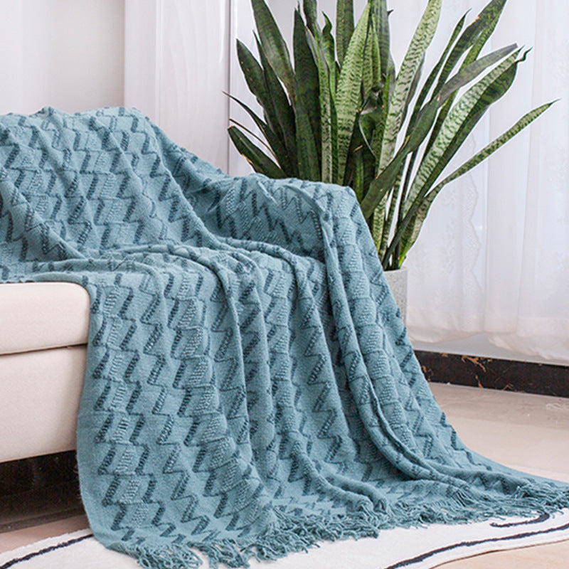 130*180CM Blue Modern Knitted Throw Blanket with Tassels for cozy feeling